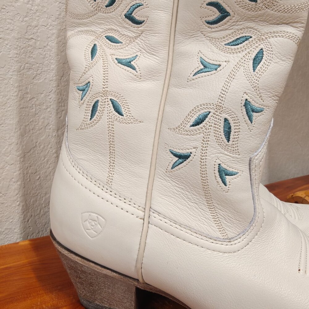Ariat Boots - Picture 5 of 13